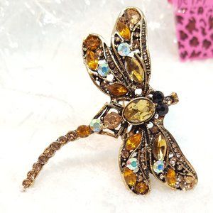 Brooch Dragonfly chunky stones